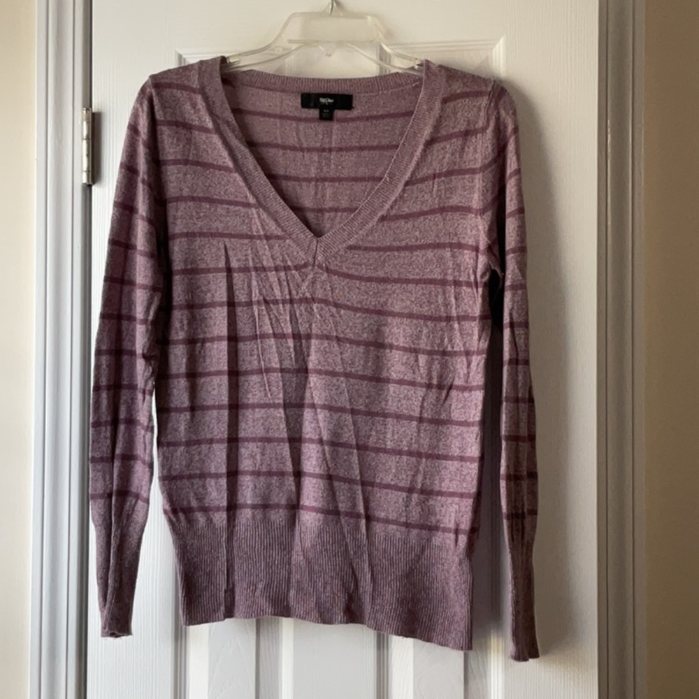 Mossimo purple sweater size M.
